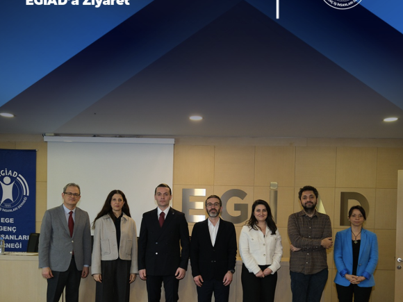 İzmir Ekonomi Üniversitesi İletişim Fakültesi’nden EGİAD’a Ziyaret