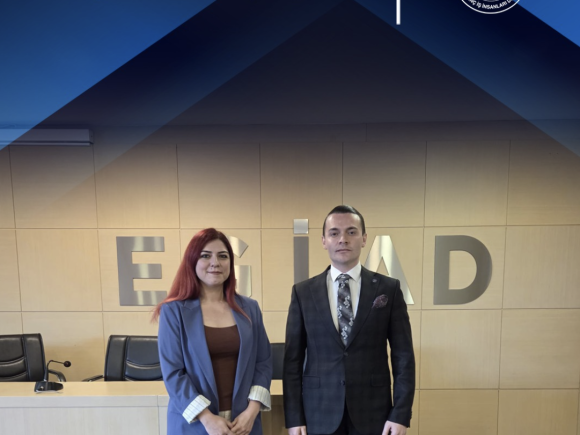 EGİAD’da Profesyonel Kadro Güçleniyor